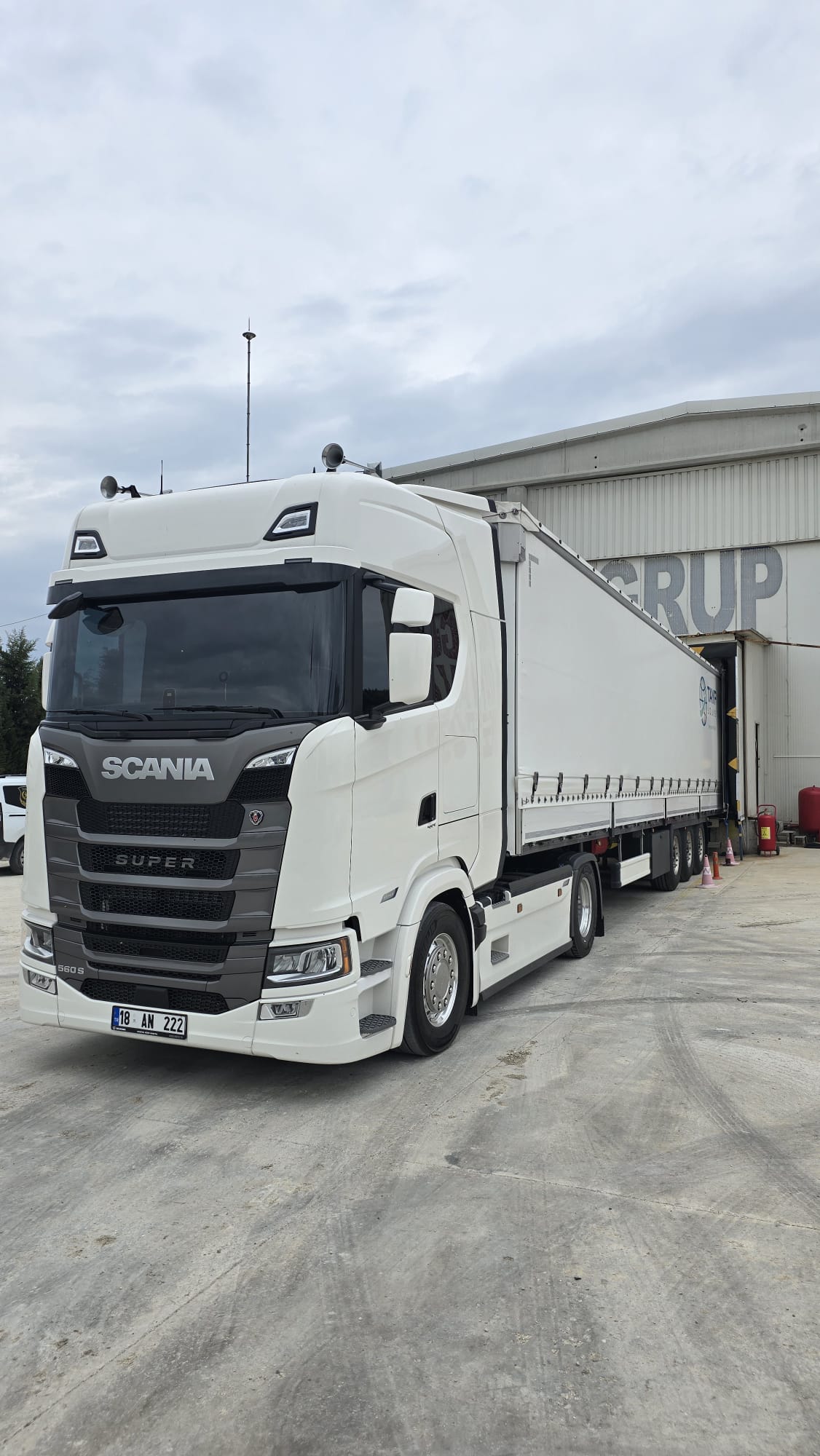 Tayf Lojistik - Yükleme Ekibi